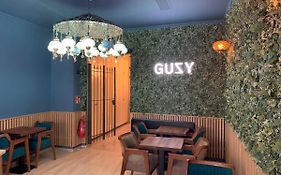Hotel Guzy