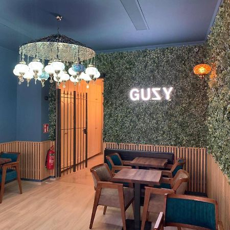 Hotel Guzy Lier Exteriér fotografie